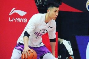 关于山东男篮内部会议纪要流出：加时末段复出首秀，全明星赛使命明确，球队文化再被提及的信息